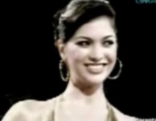 Miss Philippines Pageant Contestant Can't Answer a Question